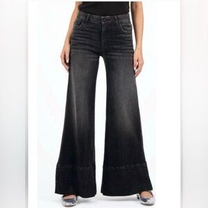 Kut From The Cloth Goldie Mid Rise Super Flare Jeans